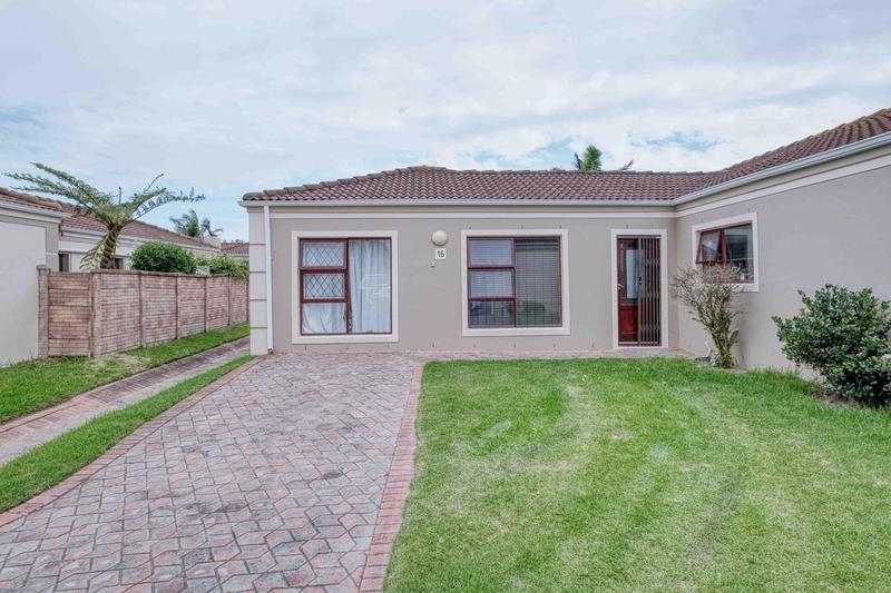 5 Bedroom Property for Sale in Port Elizabeth Eastern Cape